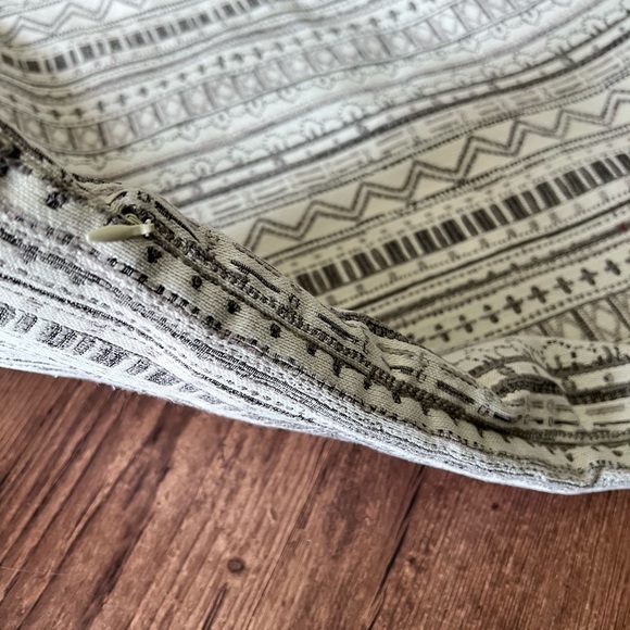 Mika Home Pack of 2 Throw Pillow Covers Bohemian Geometric Pattern 20x20 - Picture 3 of 3